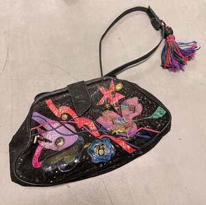 Vintage Black Snakeskin Embossed Patchwork Embellished Shoulder Bag with Tassel